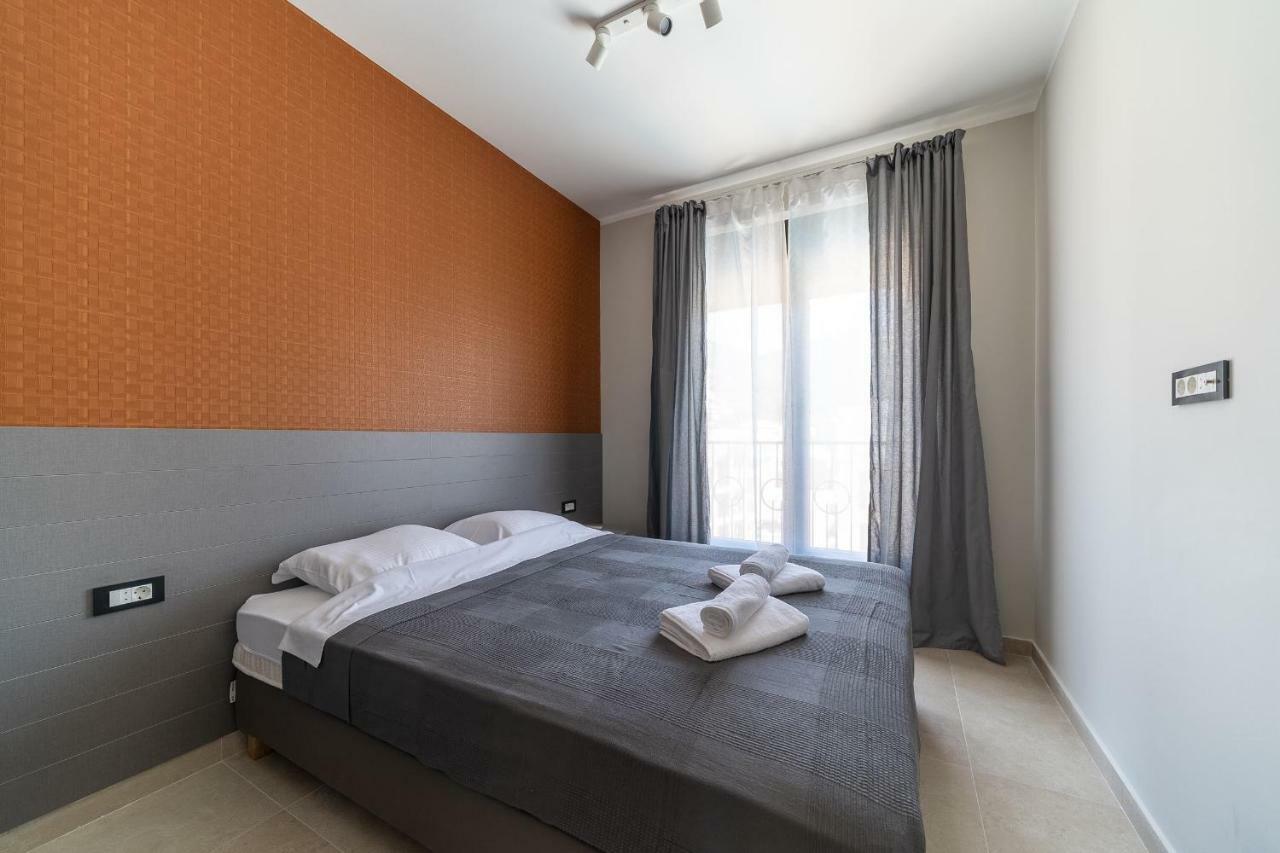 Sealine Apartments A1 Tivat Exteriör bild
